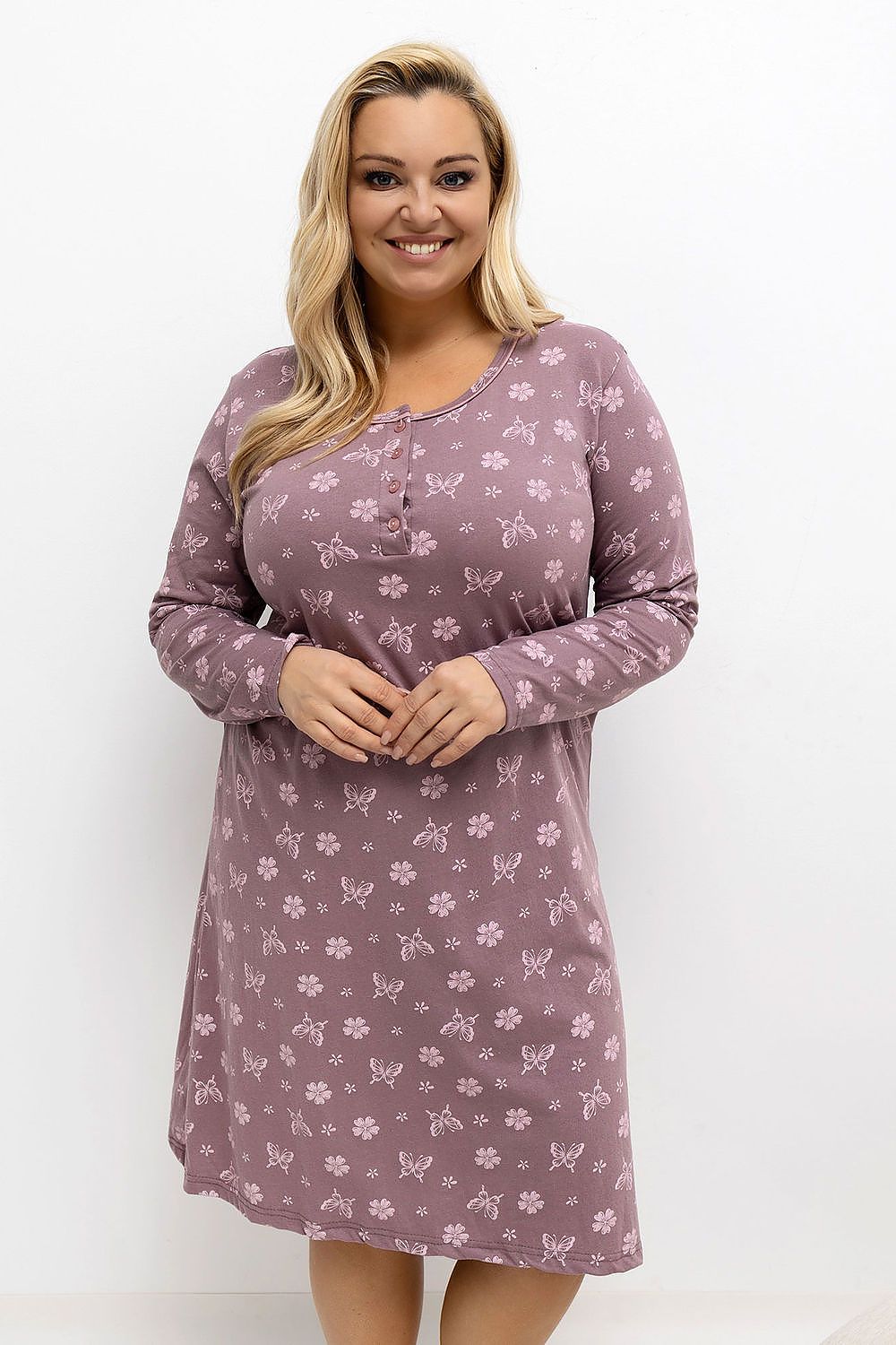  Naktinė suknelė Plus Size model 221200 Forever Pink 