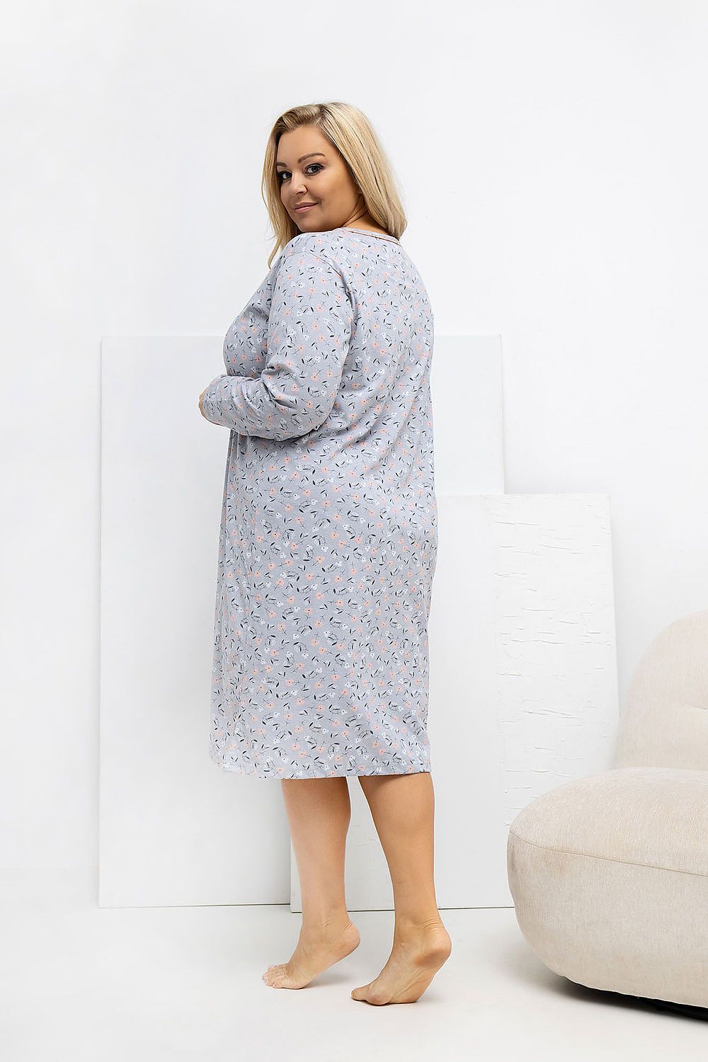  Naktinė suknelė Plus Size model 223307 Forever Pink 