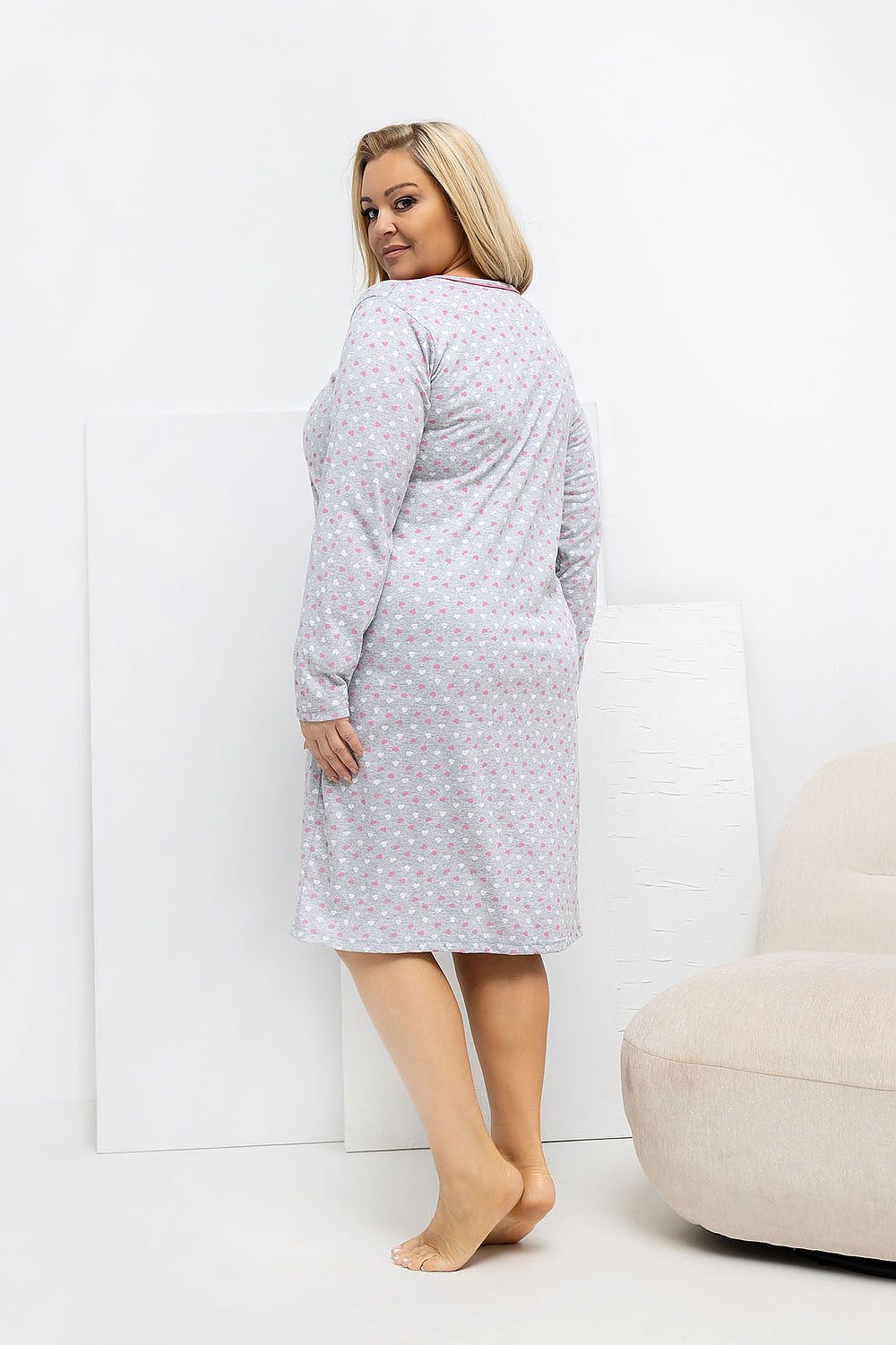  Naktinė suknelė Plus Size model 223309 Forever Pink 