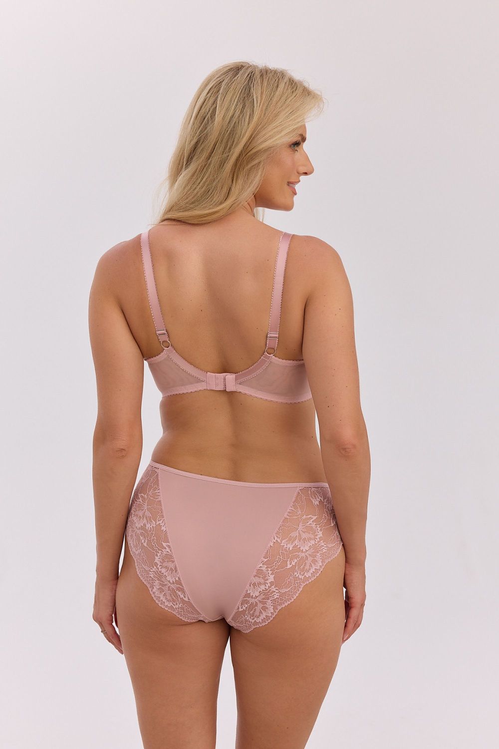 Kelnaitės model 224699 Gaia 