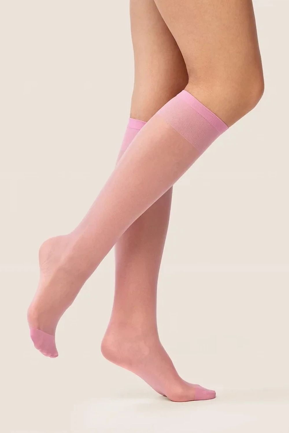  Kelio aukštakulnės kojinės model 226266 Gabriella 