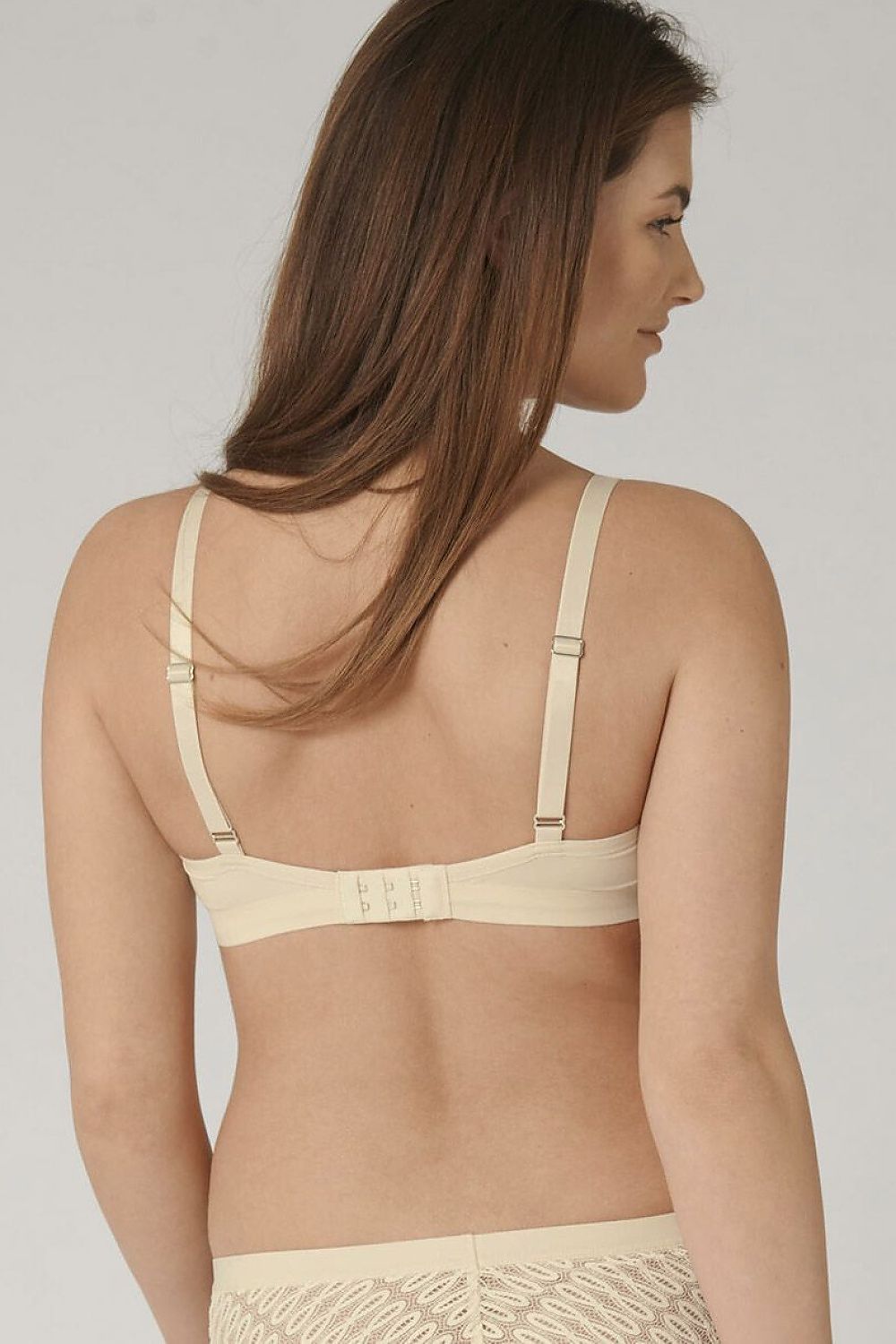  Brazilų stiliaus kelnaitės model 229412 Triumph 