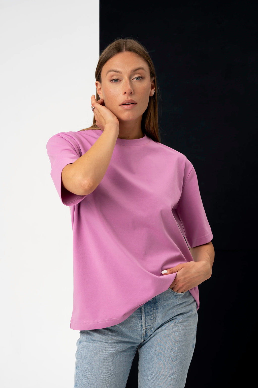 Oversized moteriški marškinėliai CMF472